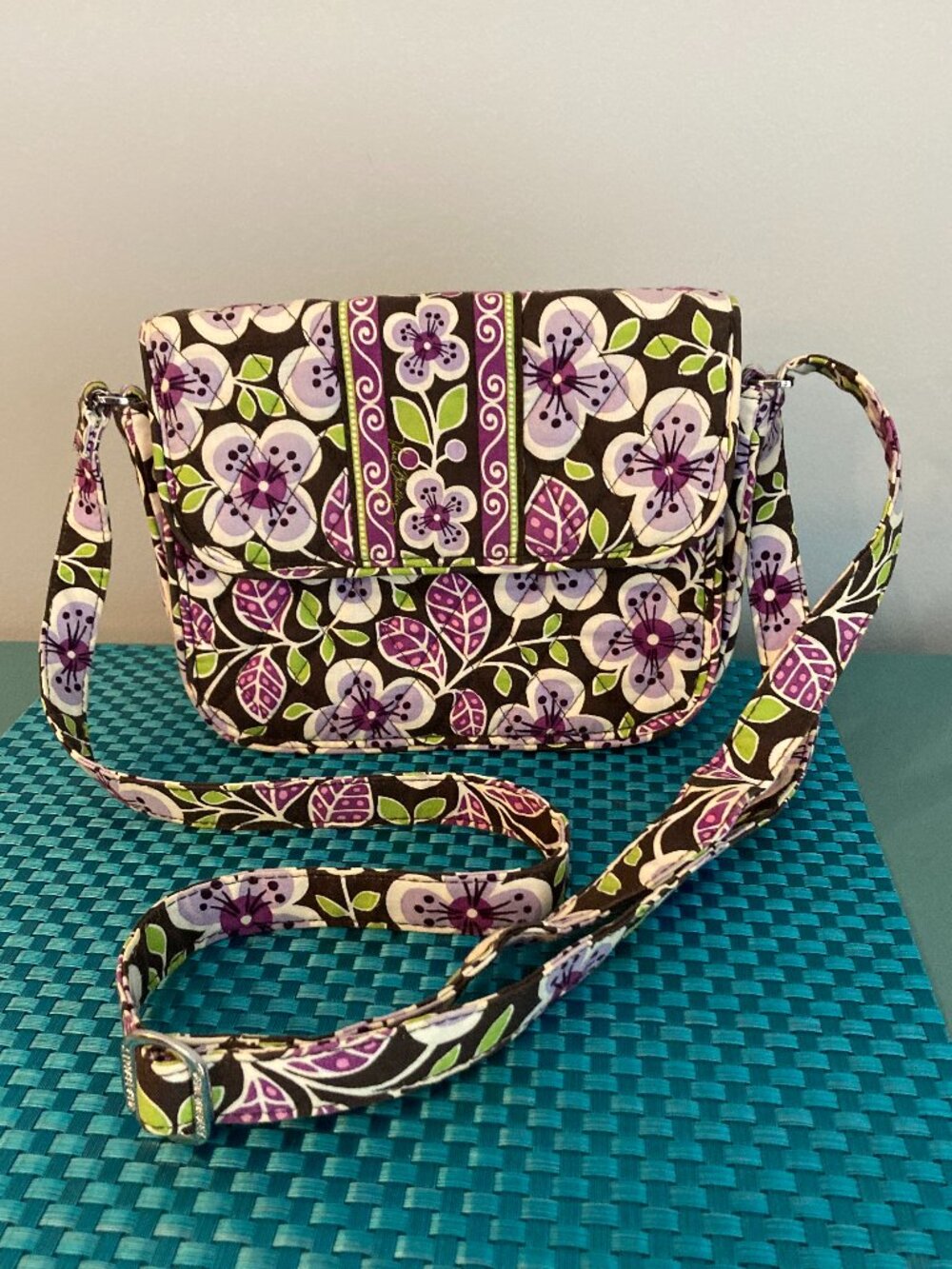NWT Vera Bradley Hipster Cross Body Bag Plum Petals